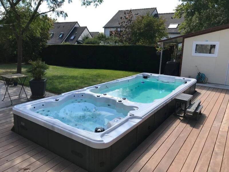 Spa & Swim Spa 801 – înot, relaxare și wellness
